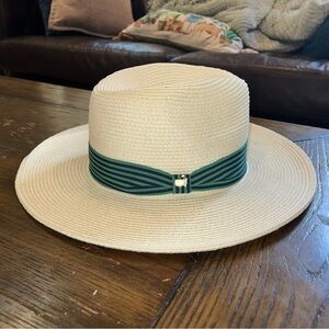 NWOT 2024 Women’s Masters Dorfman Pacific Straw Hat with Navy and Green Ribbon
